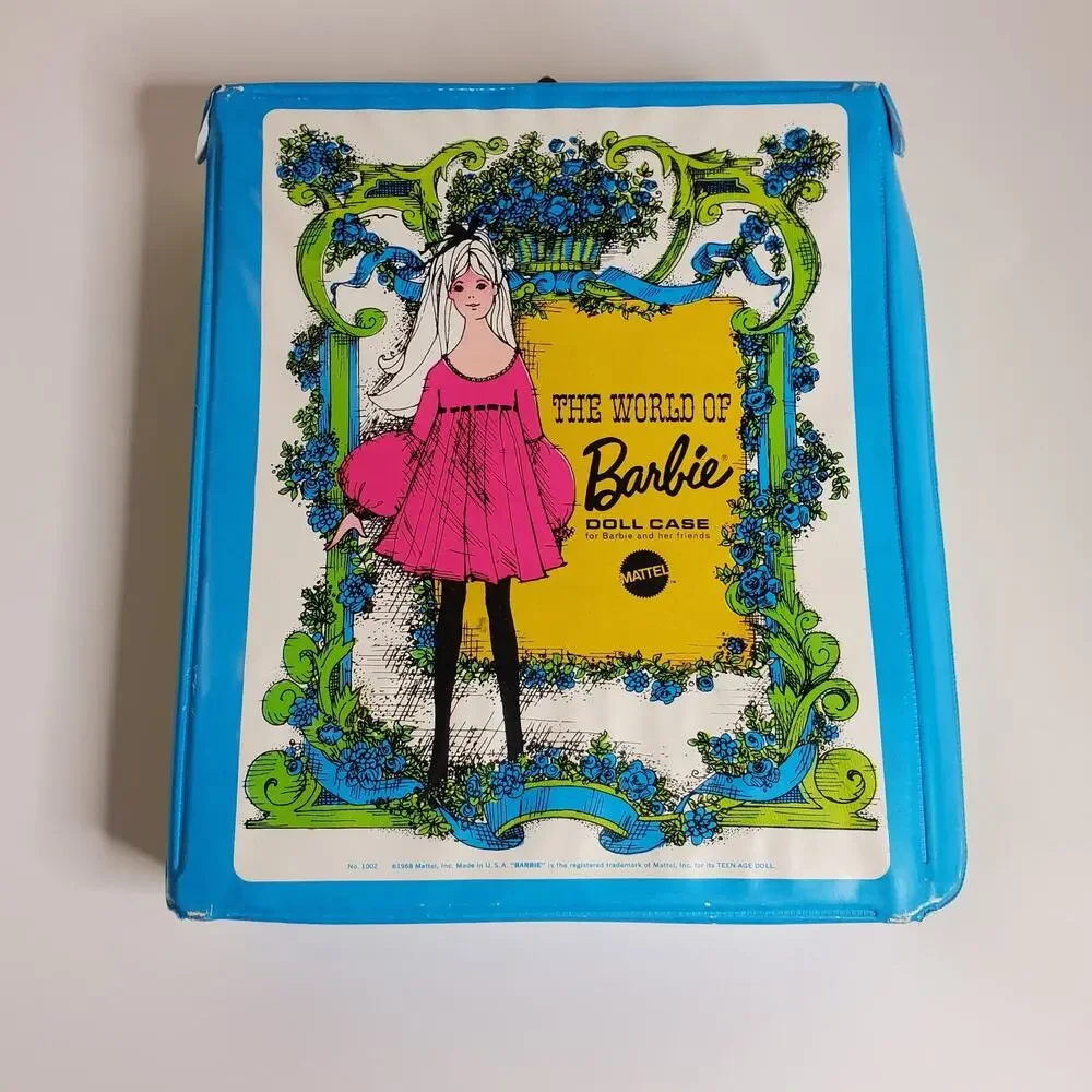Vintage 1968 Mattel Barbie Doll Case The World Of Barbie Clean With Some Damage